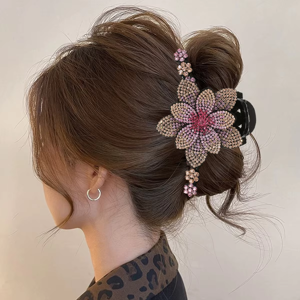 AWAYTR New Flower Hair Claws Clips Hairpins For Girls Women Fashion Rhinestone Hairgrip Barrettes Hair Crab Hair Accessories
