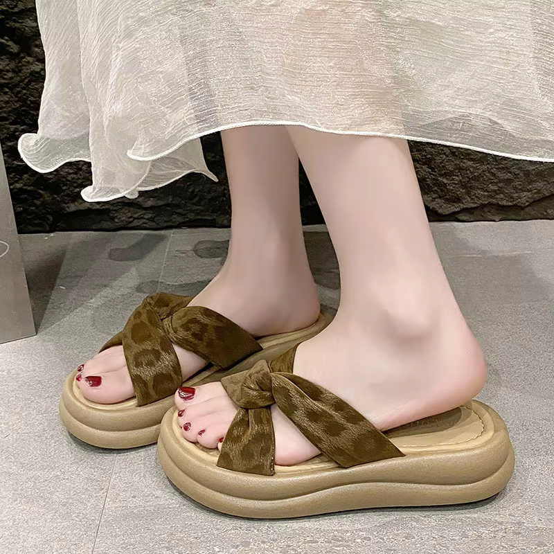 Sumer Fall Slipper That Does Not Slip Women's Summer Sneakers Shoes Sandals On The Post Sport Joggings Dropship Top Sale